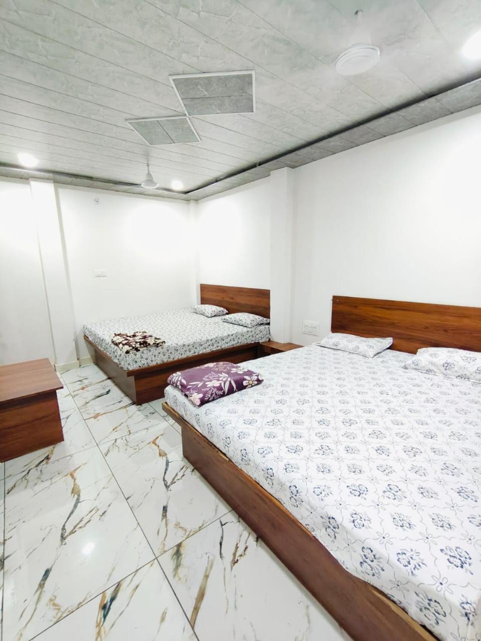 Hotel Shree Sidhi Vinayak Ujjain Ngoại thất bức ảnh